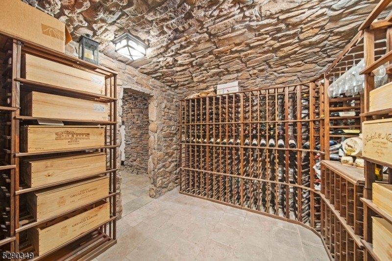 Wine Cellar - 4